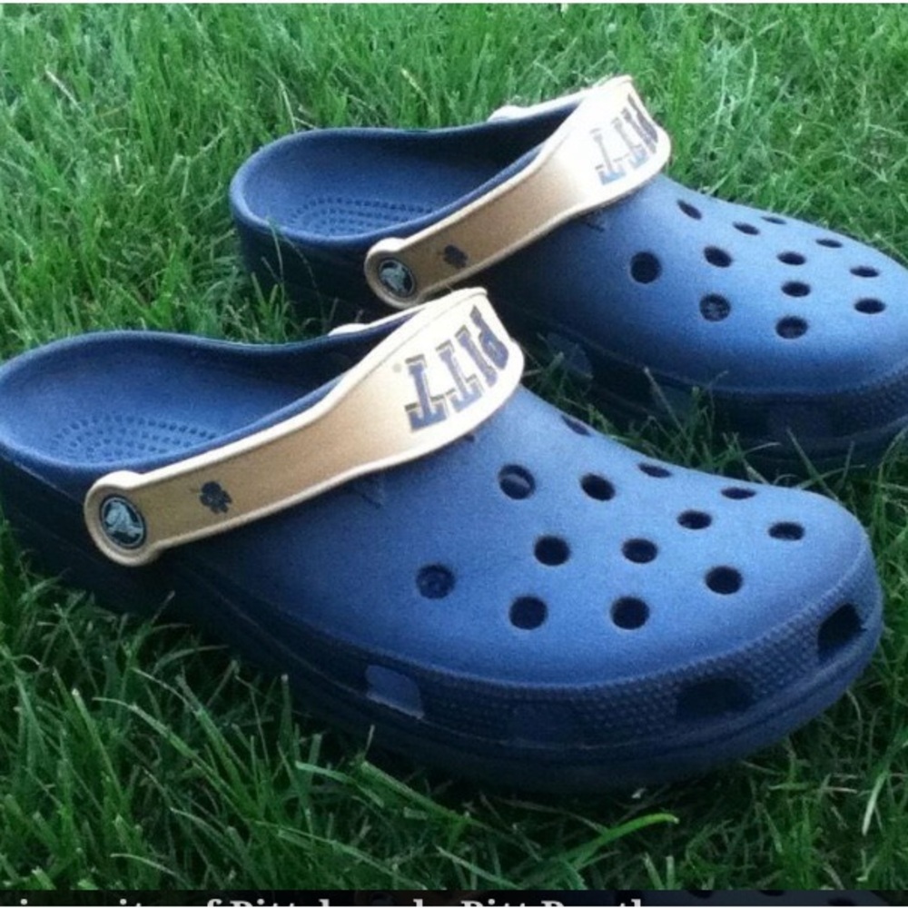 University of Pittsburgh Blue and Gold Clogs size L